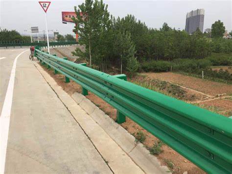寧波波形護(hù)護(hù)欄怎么分類(lèi)？